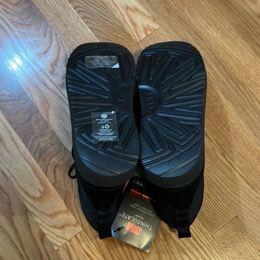 UGG sold out
